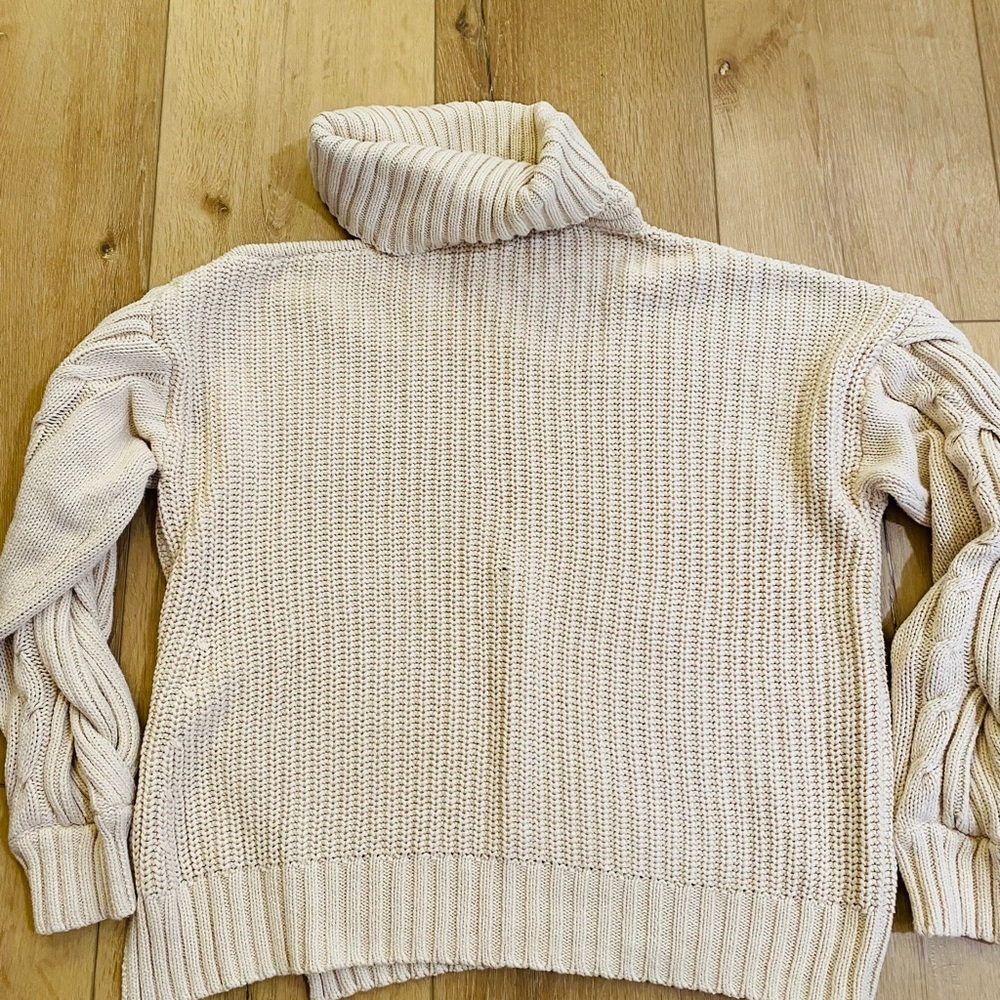 ASTR The Label Sweater Women’s Large Cream Textured Stitch Cable Chunky Knit - Picture 7 of 10